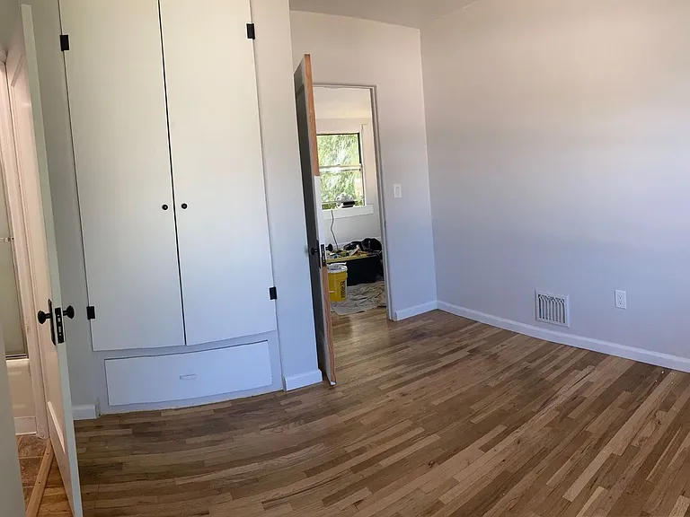1007 Grant St — Photo 7