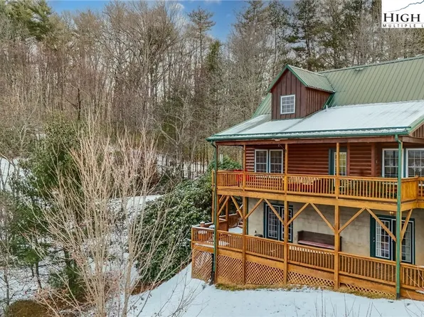 1099 Green Meadows Drive, Todd, NC 28684