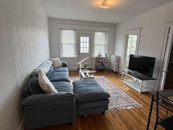 2nd image of 130 Brainerd Rd #13