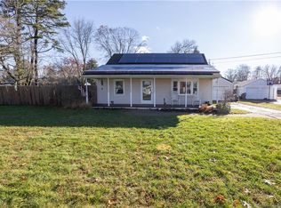 7 Allen Rd, North Haven, CT 06473