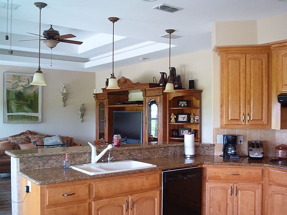 4th image of 3234 Clubhouse Dr