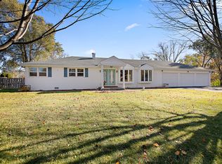 2N603 Virginia Ave, Glen Ellyn, IL 60137