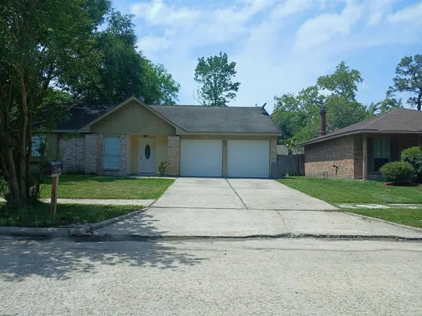 8031 Barnhill Drive, Humble, TX 77338