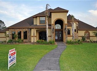 6215 S Royal Point Dr, Kingwood, TX 77345