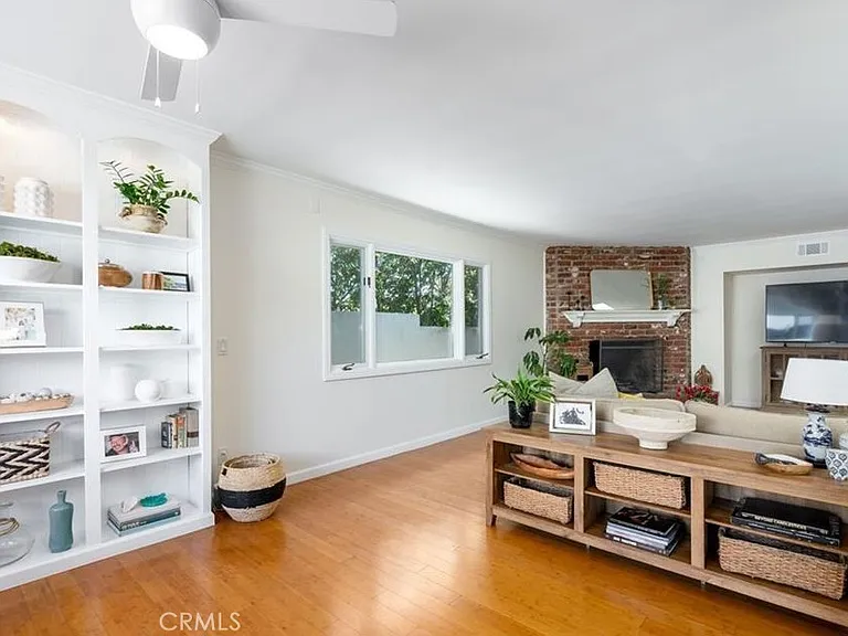 2112 Dover Dr — Photo 13