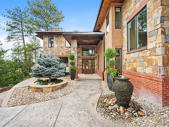 4th image of 332 Ovida Place