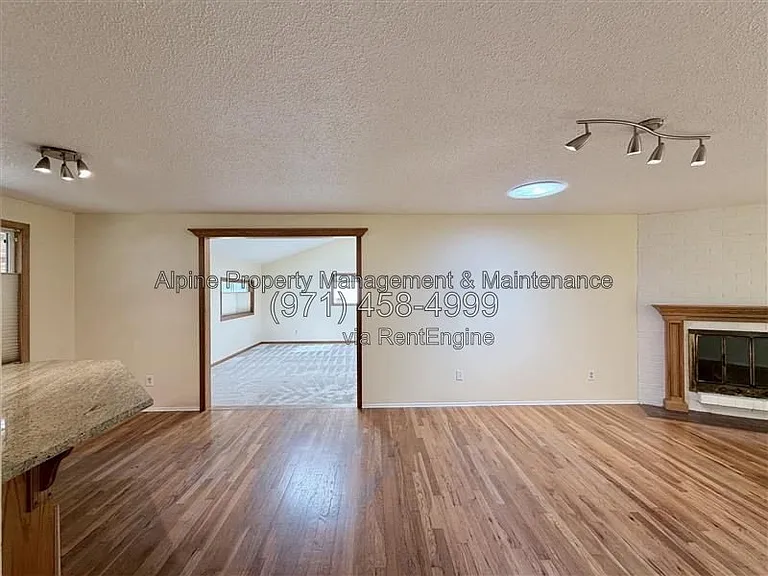 4670 SW 160th Ave — Photo 10