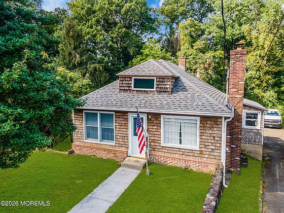 2nd image of 148 Chapel Hill Road
