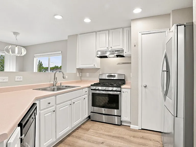 4028 Three Bridges Ct — Photo 15