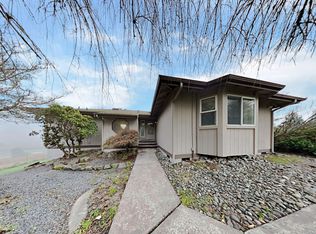 10704 164th Avenue Ct E, Bonney Lake, WA 98391
