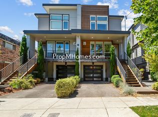 1553 NE 22nd Ave, Portland, OR 97232