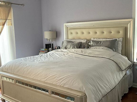 4th image of 6510 S Woodlawn Ave #3N