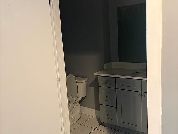 5th image of 10301 S Kedzie Ave #3