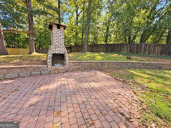 3rd image of 278 Rhodes Dr