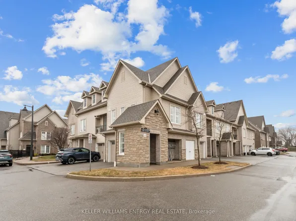 1430 Gord Vinson Ave #42, Clarington, ON L1E 0J6