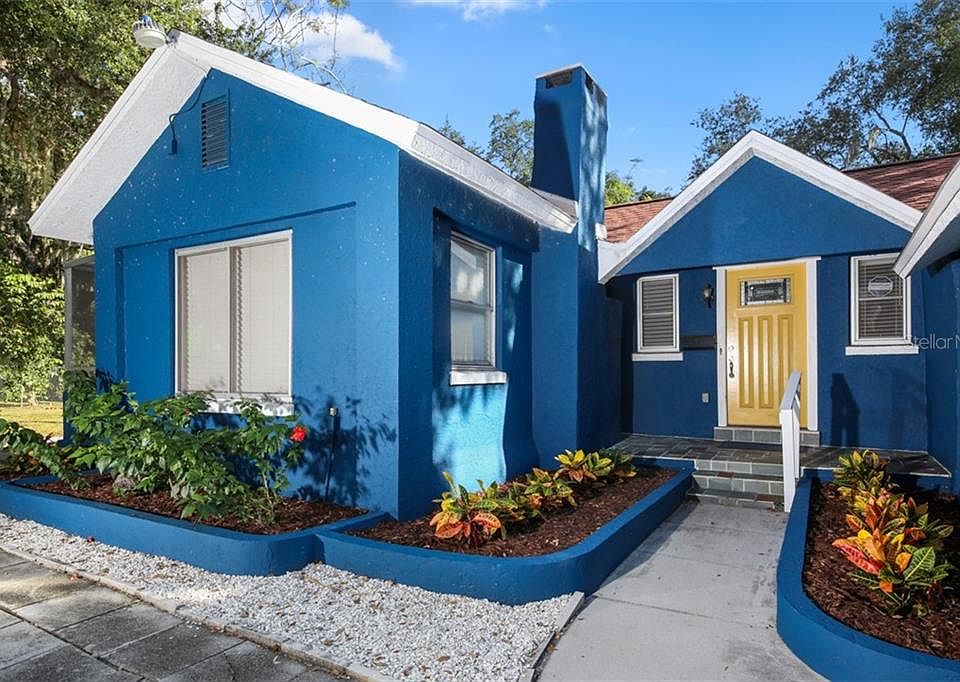 1st image of 2409 Walker Cir
