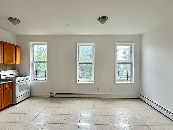 2nd image of 10615 Guy R Brewer Blvd #3
