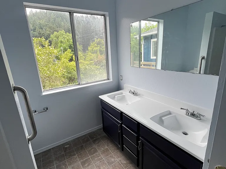 17805 Beach Ave — Photo 10