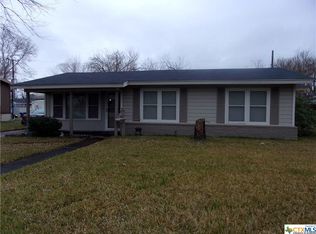 3406 Morningside St, Victoria, TX 77901