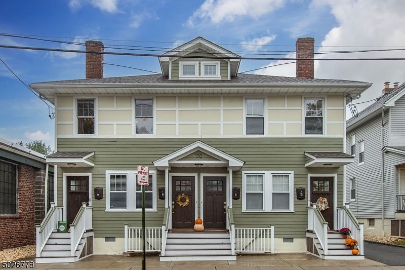 1st image of 170 Pine St #C0002-b