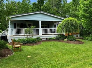 40 Rock Rd, Dundee, NY 14837