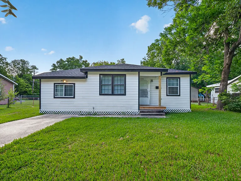 502 Azalea Dr — Photo 23