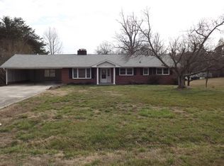 248 Hanes Ln, Lexington, NC 27295