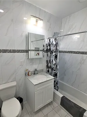 Rented by Compass | media 14