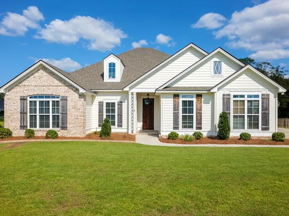 177 Walton Way Dr, Nashville, GA 31639