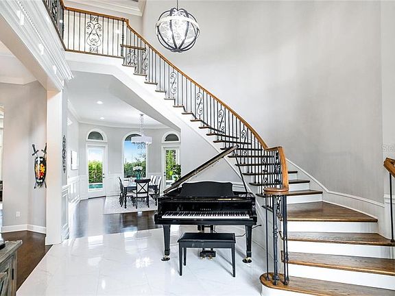 5th image of 1195 Skye Ln