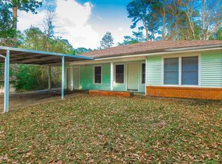 548 4th St, Jasper, TX 75951