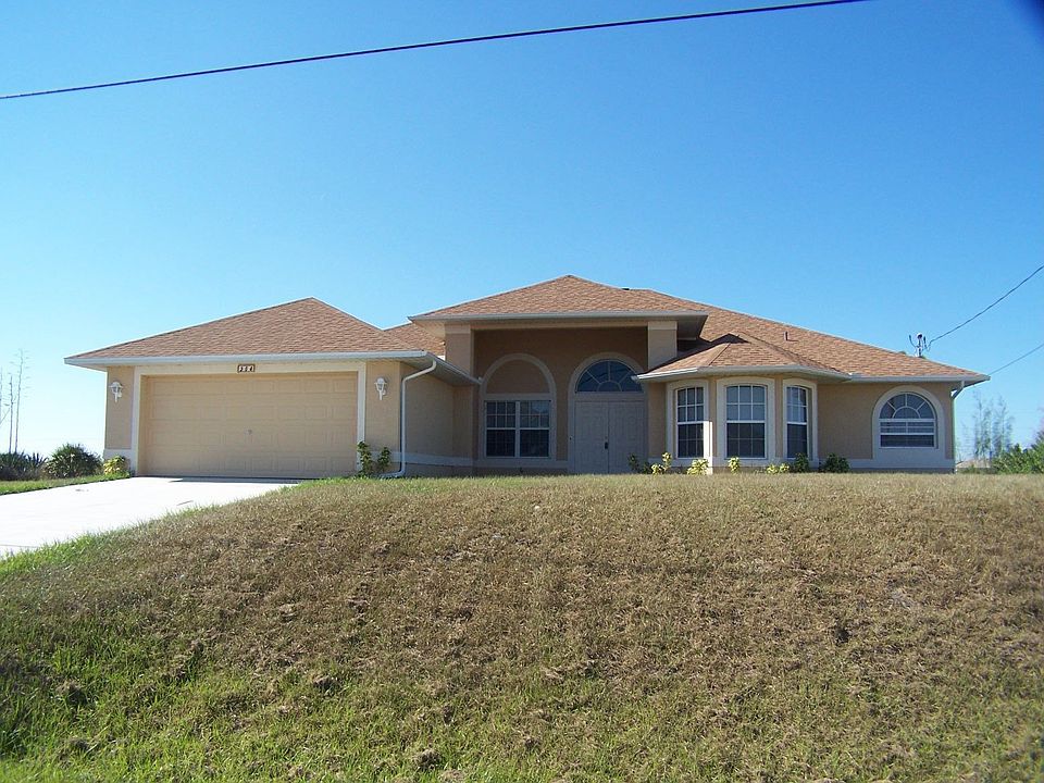 1st image of 304 NW 18th Pl