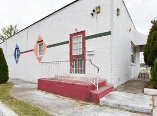 7 W Hodges Ave, Lawnside, NJ 08045