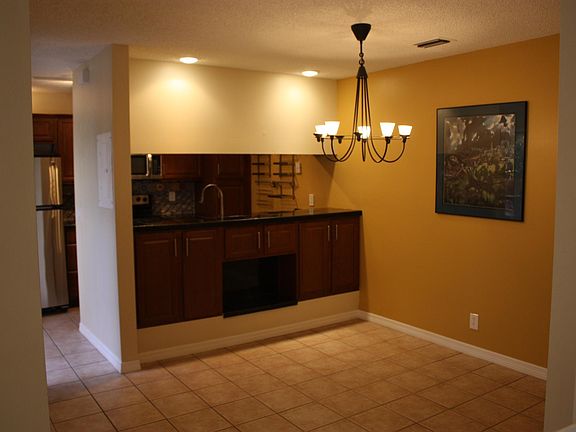 5th image of 3345 Cocoplum Cir