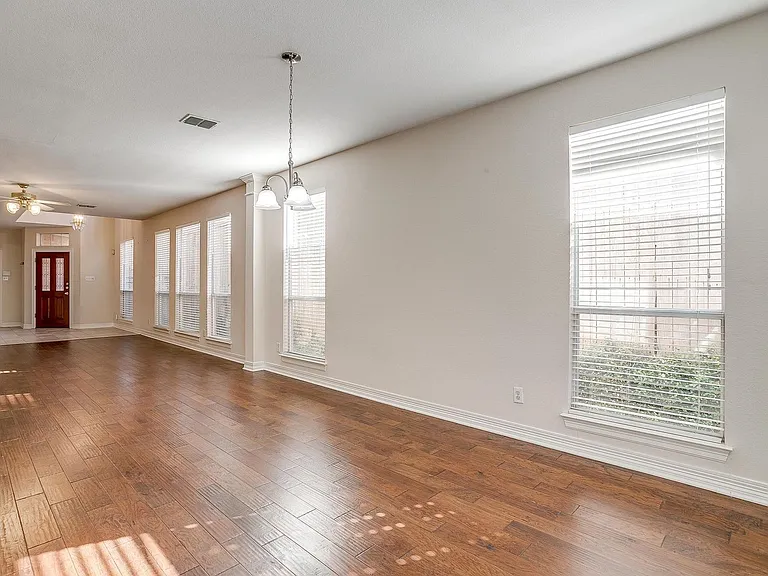 5505 El Campo Ave — Photo 8