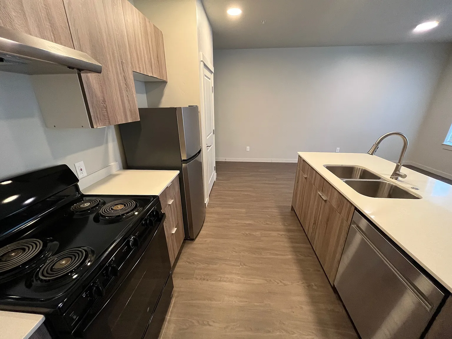 622 Fillmore St — Photo 4