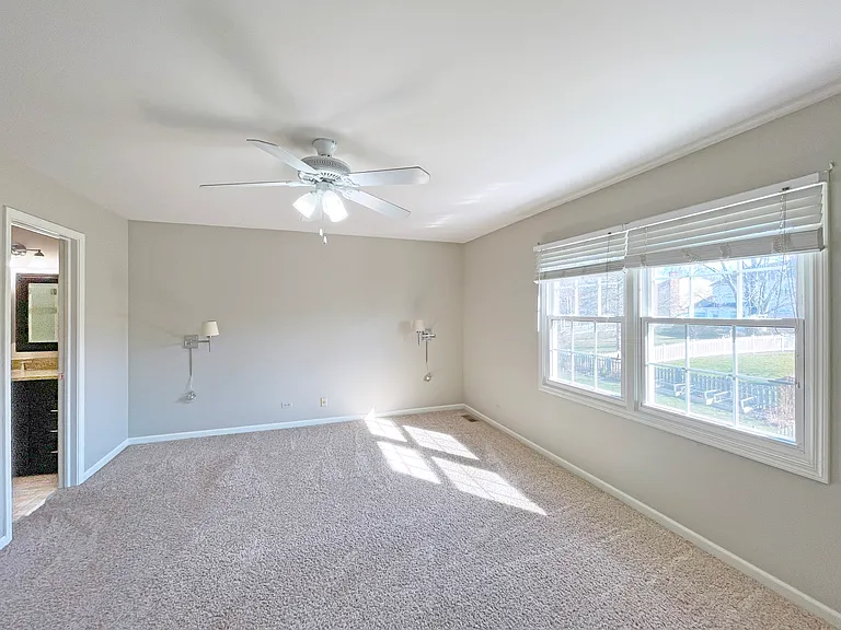 1528 E Bailey Rd — Photo 6