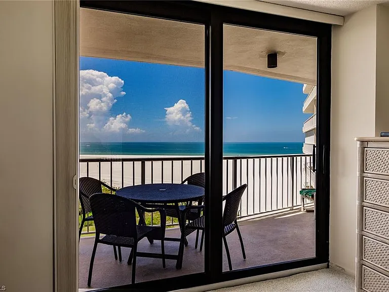 260 Seaview Ct #904 — Photo 20