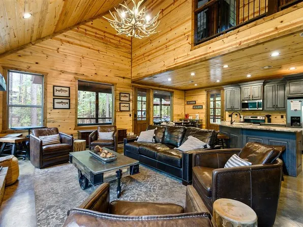 322 Oak Stone Ln, Broken Bow, OK 74728
