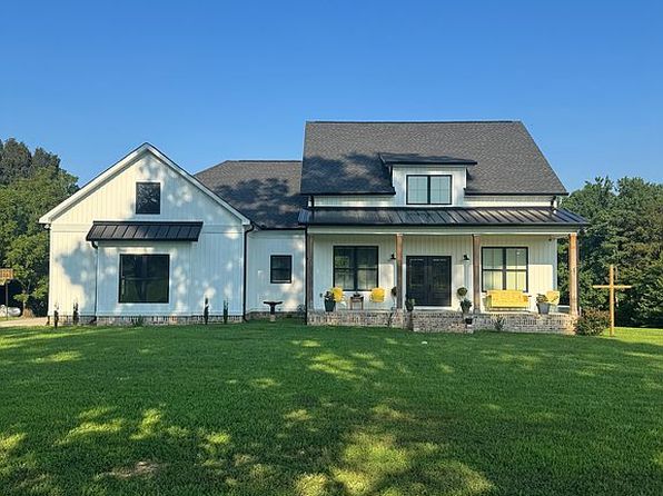 314 Oakmere Ln