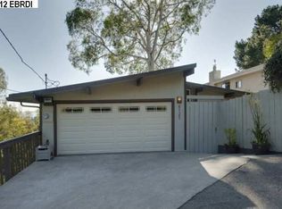 6125 Snake Rd, Oakland, CA 94611