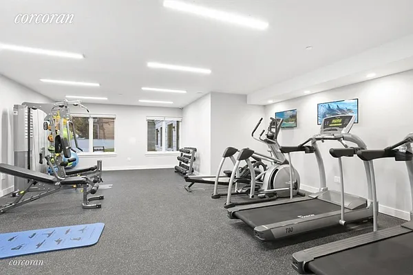 Rented by Corcoran | media 14