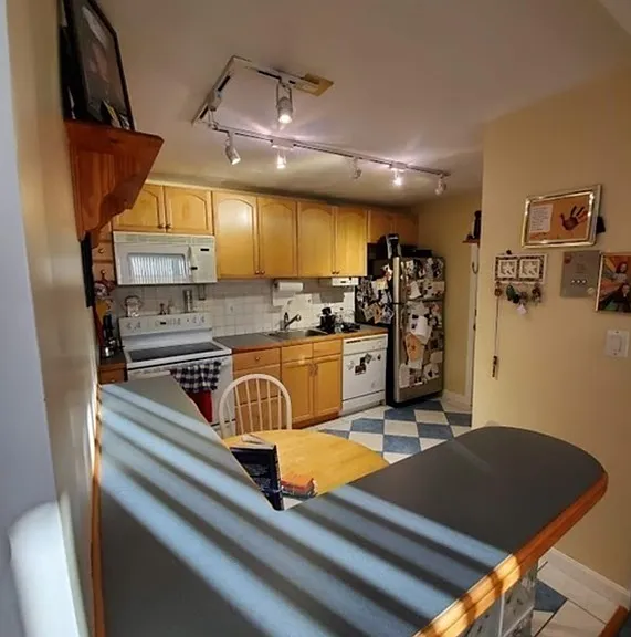 924 Main St #36 — Photo 3