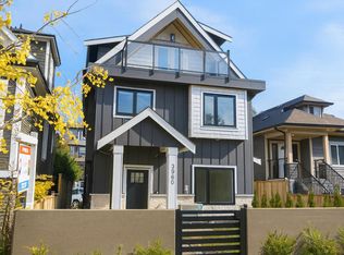 3460 Welwyn St, Vancouver, BC V5N3Y7