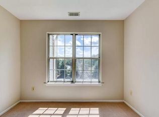 302 Andover Pl, Robbinsville, NJ 08691
