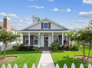 1504 Savannah St, Covington, LA 70433