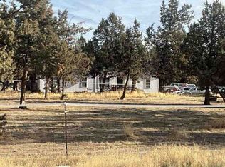 3730 NE 45th St, Redmond, OR 97756