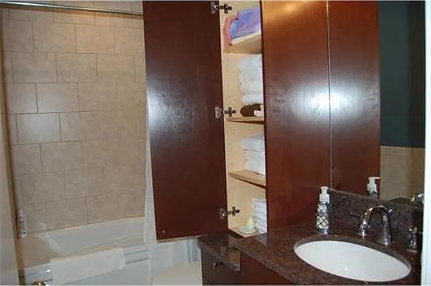 137 D St #1 — Photo 4