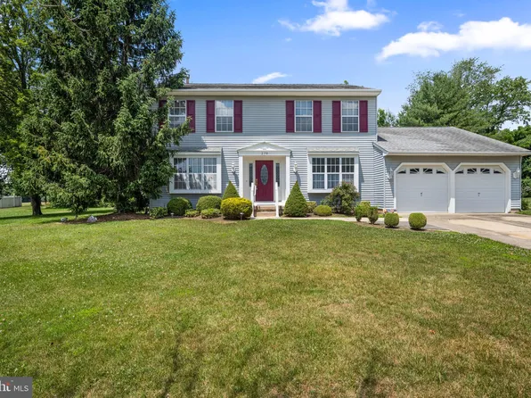279 Tall Pines Dr, Sewell, NJ 08080