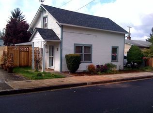 526 NW 13th St, McMinnville, OR 97128